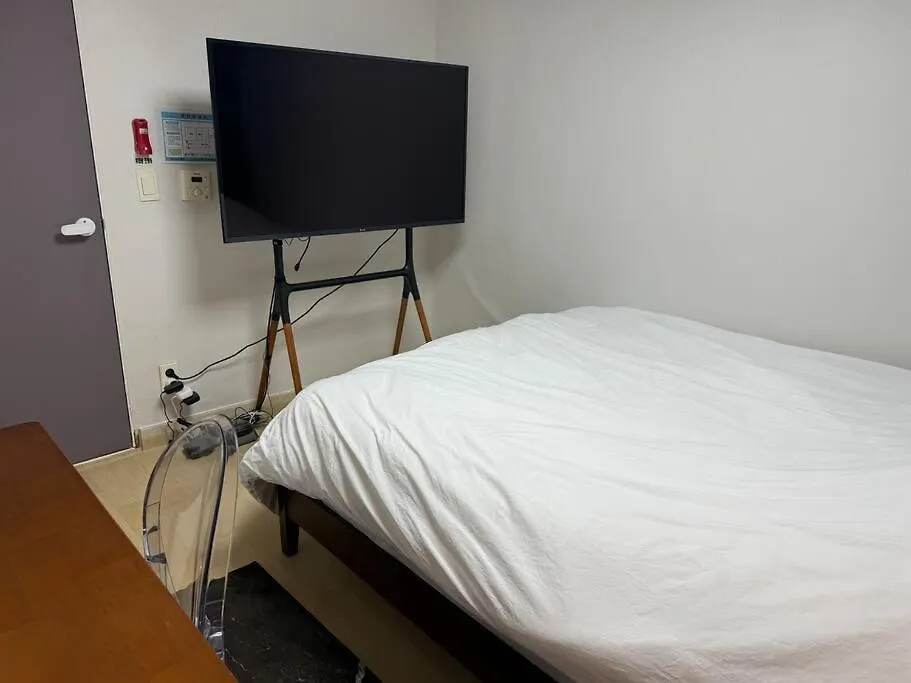 Kojjeebnb Bed Room2, Qeen Size Bed2, Tv 2, #Kspo#Jyp#Hanriver Seul Daire