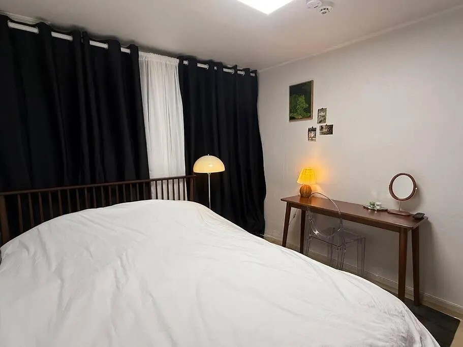 Apartment Kojjeebnb Bed Room2, Qeen Size Bed2, Tv 2, #Kspo#Jyp#Hanriver Seoul